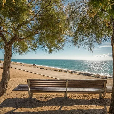 In 公寓 皮内达德马尔